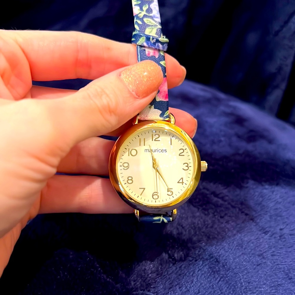 Floral band watch